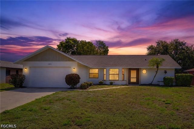 3709 SW 6th Pl, Cape Coral, FL 33914