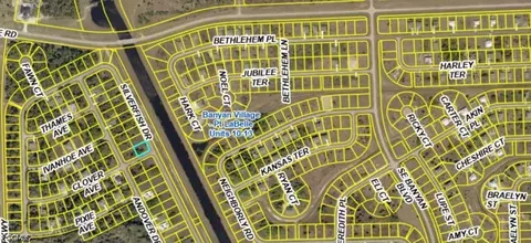 1118 Silverfish Dr, Labelle, FL 33935 photo 4