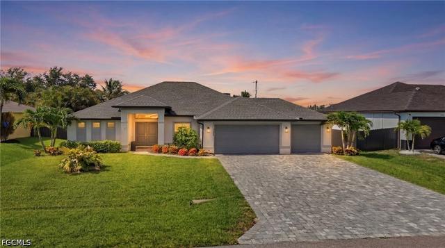1446 SW 1st Ter, Cape Coral, FL 33991