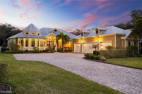 4140 Horse Creek Blvd, Fort Myers, FL 33905