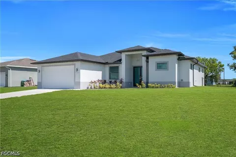 1622 NW 18th Ter, Cape Coral, FL 33993