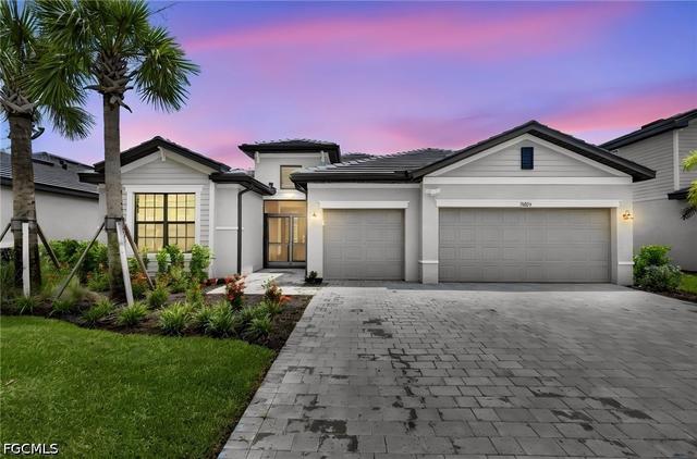 10625 Timber Creek Dr, Fort Myers, FL 33913