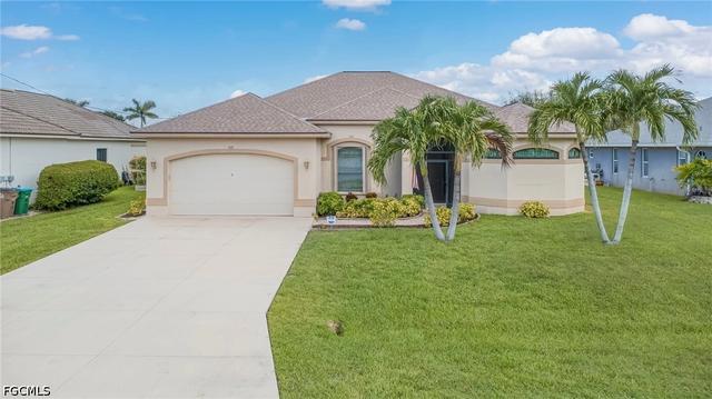 1512 SE 6th Ave, Cape Coral, FL 33990