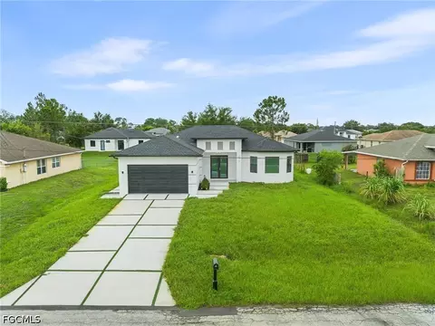 3513 20th St SW, Lehigh Acres, FL 33976