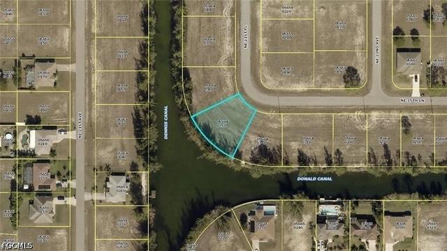 2118 NE 35th Ln, Cape Coral, FL 33909