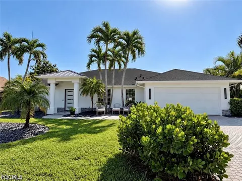 5227 SW 11th Pl, Cape Coral, FL 33914