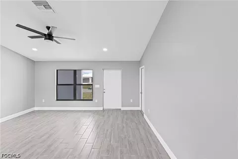 1055 Pluto Ct, Labelle, FL 33935 photo 8