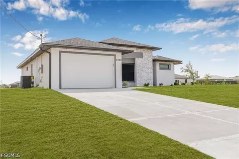 1055 Pluto Ct, Labelle, FL 33935 photo 4