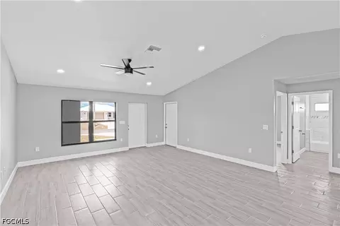 1055 Pluto Ct, Labelle, FL 33935 photo 12