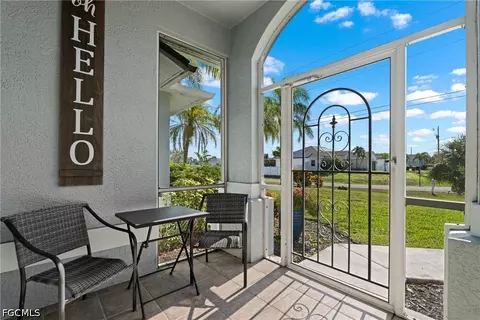 2014 NW 25th Pl, Cape Coral, FL 33993