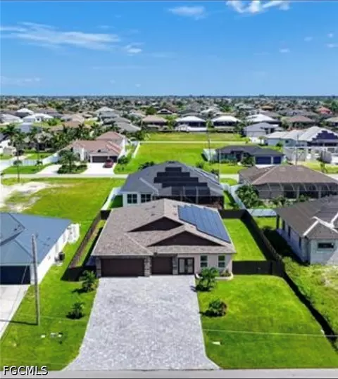 3327 NW 1st St, Cape Coral, FL 33993