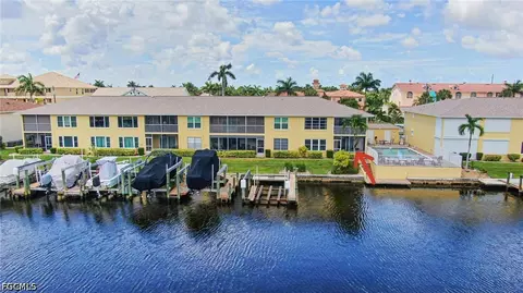 1627 Beach Pkwy #105, Cape Coral, FL 33904