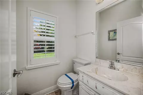 Bath - 3296 Hampton Blvd, Alva, FL 33920 photo 1 of 6