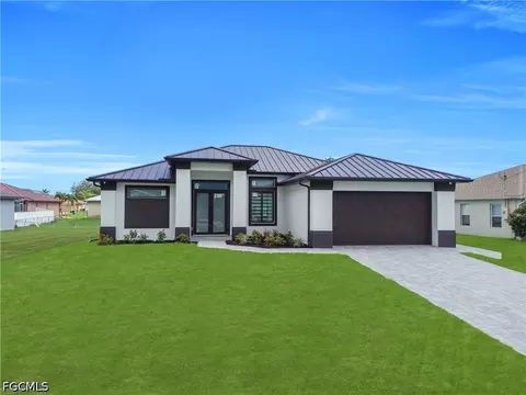 2204 NW 5th Ter, Cape Coral, FL 33993
