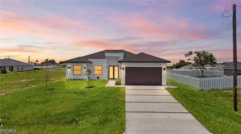 219 NE 15th Ter, Cape Coral, FL 33909