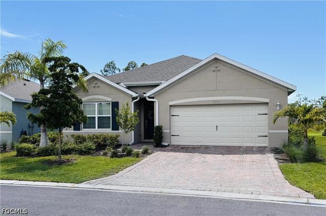 20324 Camino Torcido Loop, North Fort Myers, FL 33917