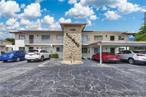 4420 Santa Barbara Blvd #204, Cape Coral, FL 33914