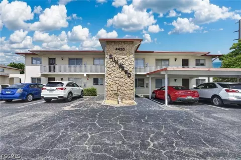 4420 Santa Barbara Blvd #204, Cape Coral, FL 33914