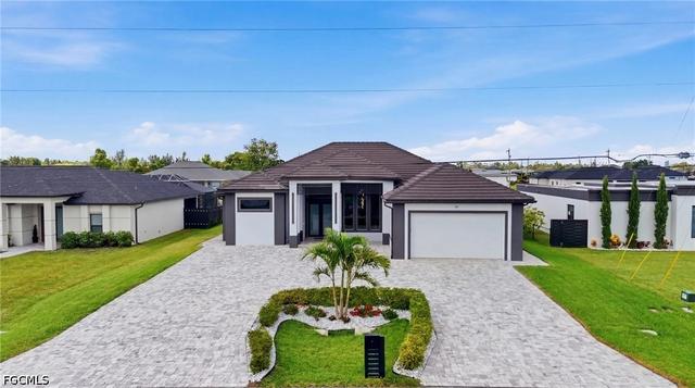 18 NE 6th St, Cape Coral, FL 33909
