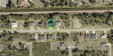 210 W 12th St, Lehigh Acres, FL 33972