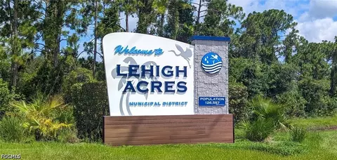 1413 Abbott Ave, Lehigh Acres, FL 33972 photo 3