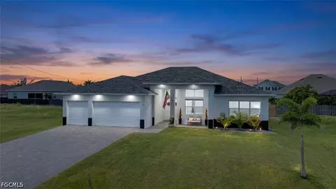 812 NW 37th Ave, Cape Coral, FL 33993