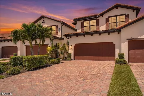 17 Hawthorn Lake Dr #202, Fort Myers, FL 33913