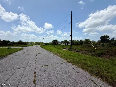 216 Moonlight Ln, Labelle, FL 33935 photo 5