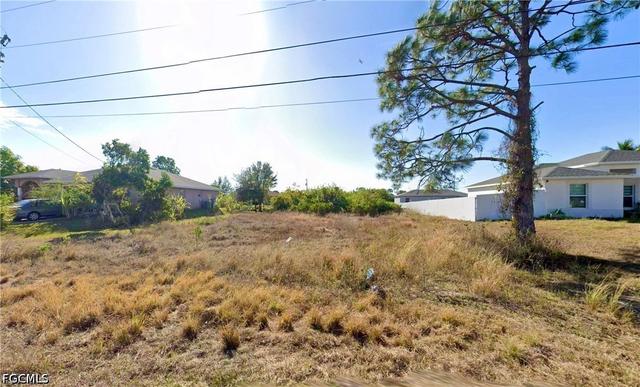 3815 16th St SW, Lehigh Acres, FL 33976