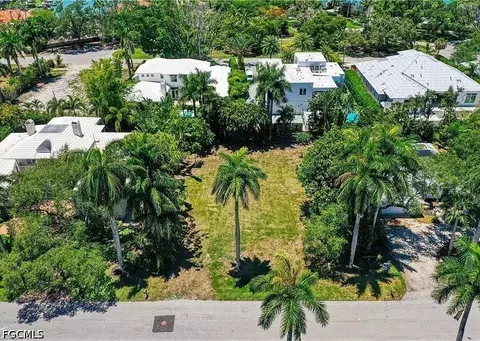 400 Wedge Dr, Naples, FL 34103 photo 3