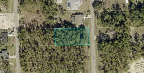 1105 Thompson Ave, Lehigh Acres, FL 33972