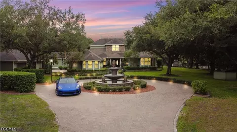 15010 Orange River Rd, Fort Myers, FL 33905