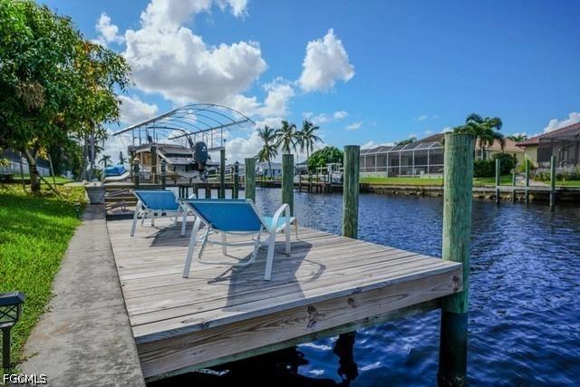 2214 SE 19th Pl, Cape Coral, FL 33990