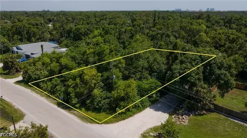 20190 Trailside Dr, Estero, FL 33928 photo 1