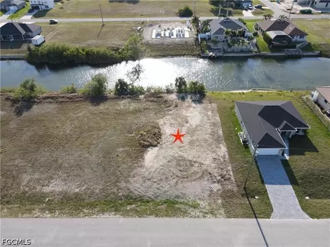 2124 NW 6th Pl, Cape Coral, FL 33993