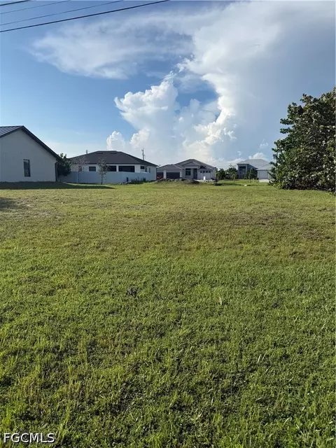 3702 NW 1st Ter, Cape Coral, FL 33993