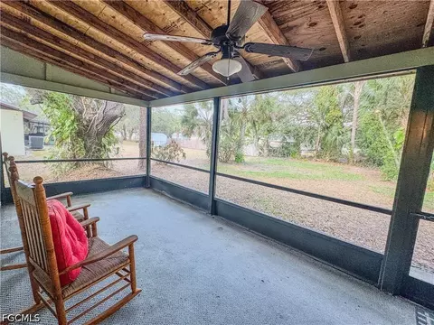 Exterior - 75 Hardee St, Labelle, FL 33935 photo 4 of 5