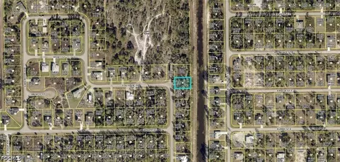675 Foxchase Dr, Lehigh Acres, FL 33974