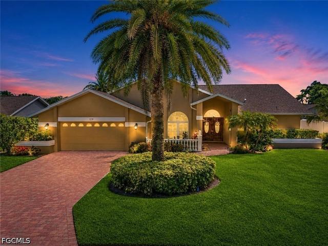 1231 Westfield Dr, Fort Myers, FL 33919