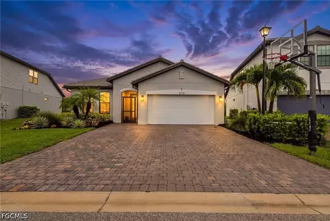 9214 Bexley Dr, Fort Myers, FL 33967