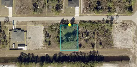 854 Foxtail St, Lehigh Acres, FL 33974