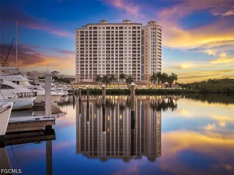 6081 Silver King Blvd #202, Cape Coral, FL 33914