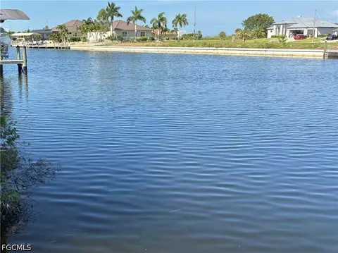 1522 NW 40th Pl, Cape Coral, FL 33993