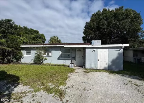 105 William St, Fort Myers, FL 33916