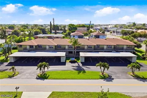 411 SE 5th Ave #7, Cape Coral, FL 33904