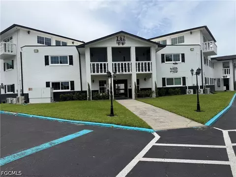 3704 Broadway #100, Fort Myers, FL 33901