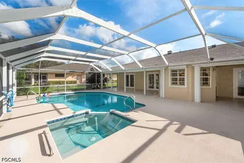 20023 Lake Vista Cir N, Lehigh Acres, FL 33936