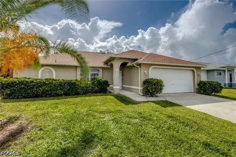 1823 NW 19th Ave, Cape Coral, FL 33993