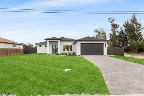 1837 NE 2nd St, Cape Coral, FL 33909