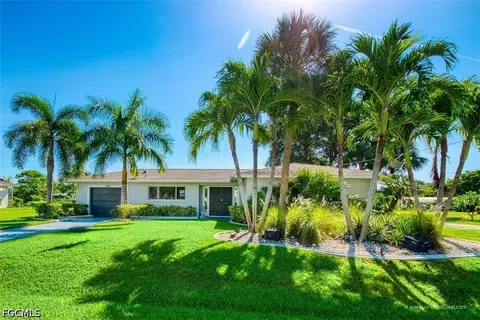 5135 Rutland Ct, Cape Coral, FL 33904